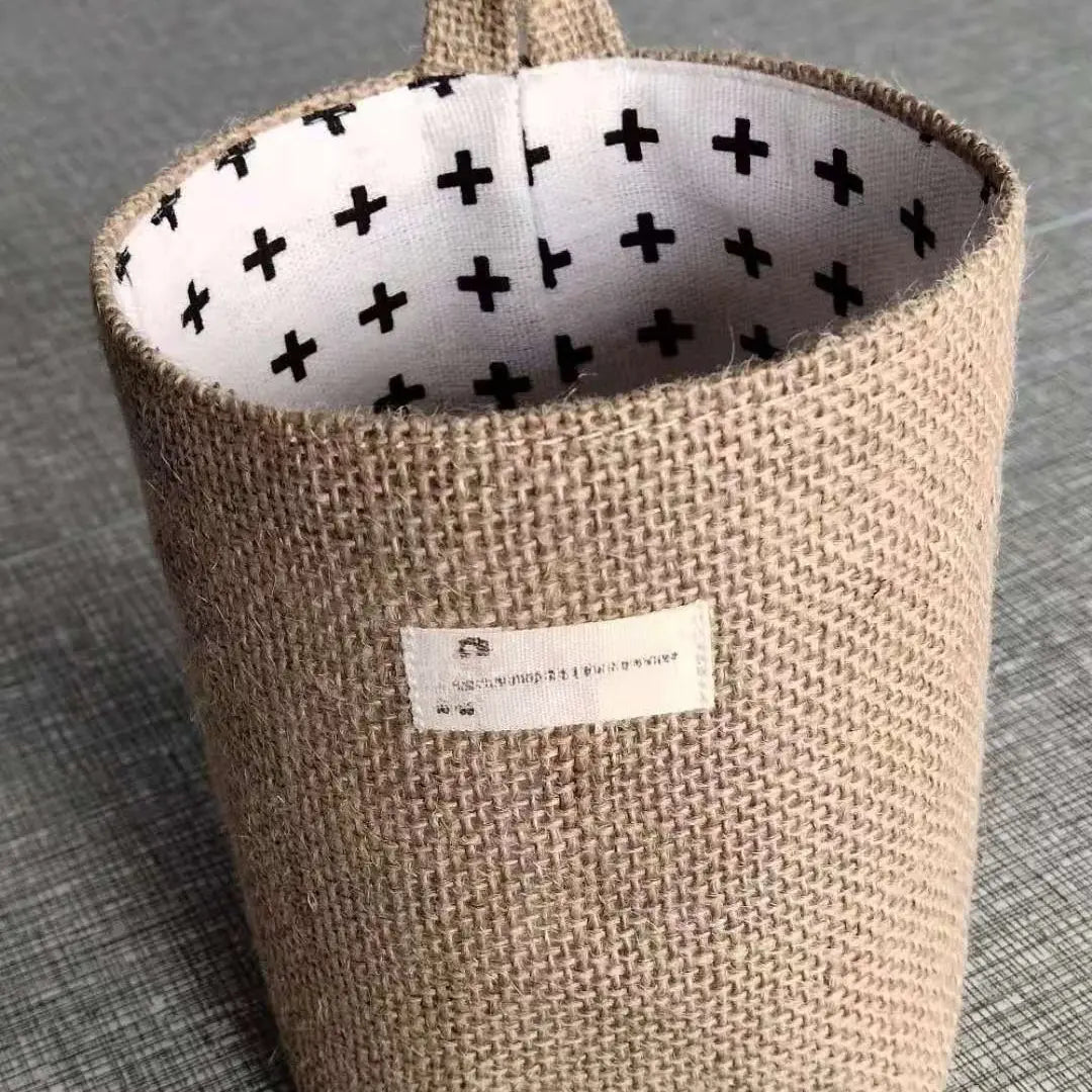 2 Pack Natural Jute Linen Hanging Storage Baskets, Wall Mount Small Hanging Organizer Pouches, Multifunctional Rustic Fabric Hanging Storage Bags for Bathroom, Bedroom, Door, Closet & Desk Small Sundries Organizing