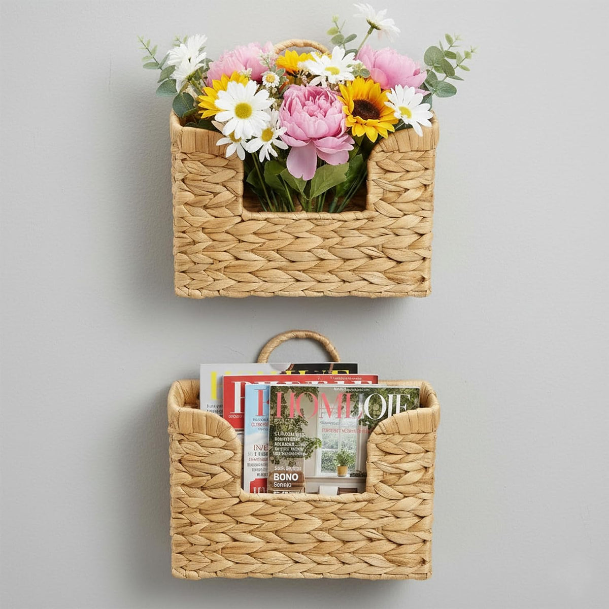 Water Hyacinth Hanging Basket with Handle, Wall Baskets Storage, Wall Mounted Organizer, Magazine holder magazine basket，Farmhouse Baskets for Flowers/Magazine/Fruit Storage